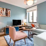 Hotel TWENTY EIGHT